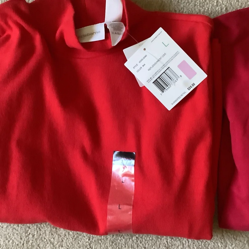 Multiples Red and White Mock Turtlenecks New with Tags - Picture 3 of 4